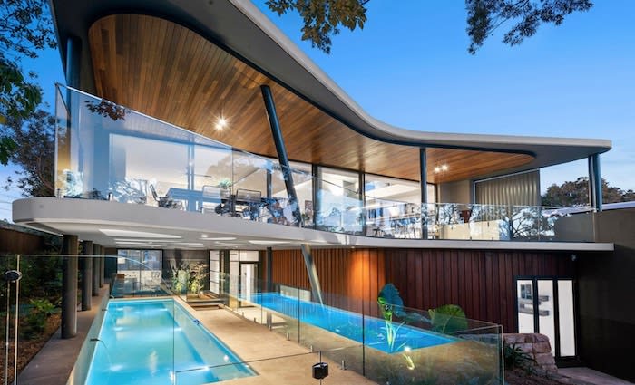 Four houses at Mitala Newport completed with one set for a record price