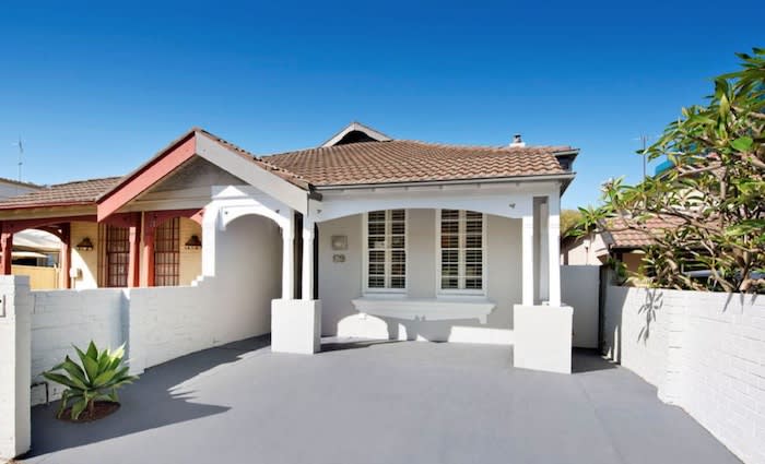 Property spruiker Rick Otton lists Bondi Beach semi