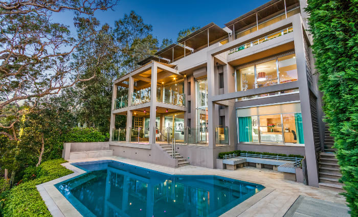 John Kinghorn sells in Mosman after 36 years