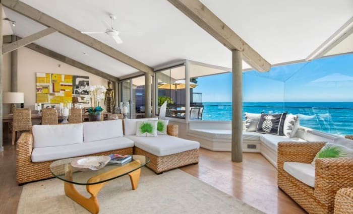 Former Nine executive Vicki Jones lists in Palm Beach