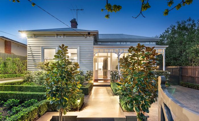 Mont Albert Victorian-era home surrounded by landscaped gardens sold