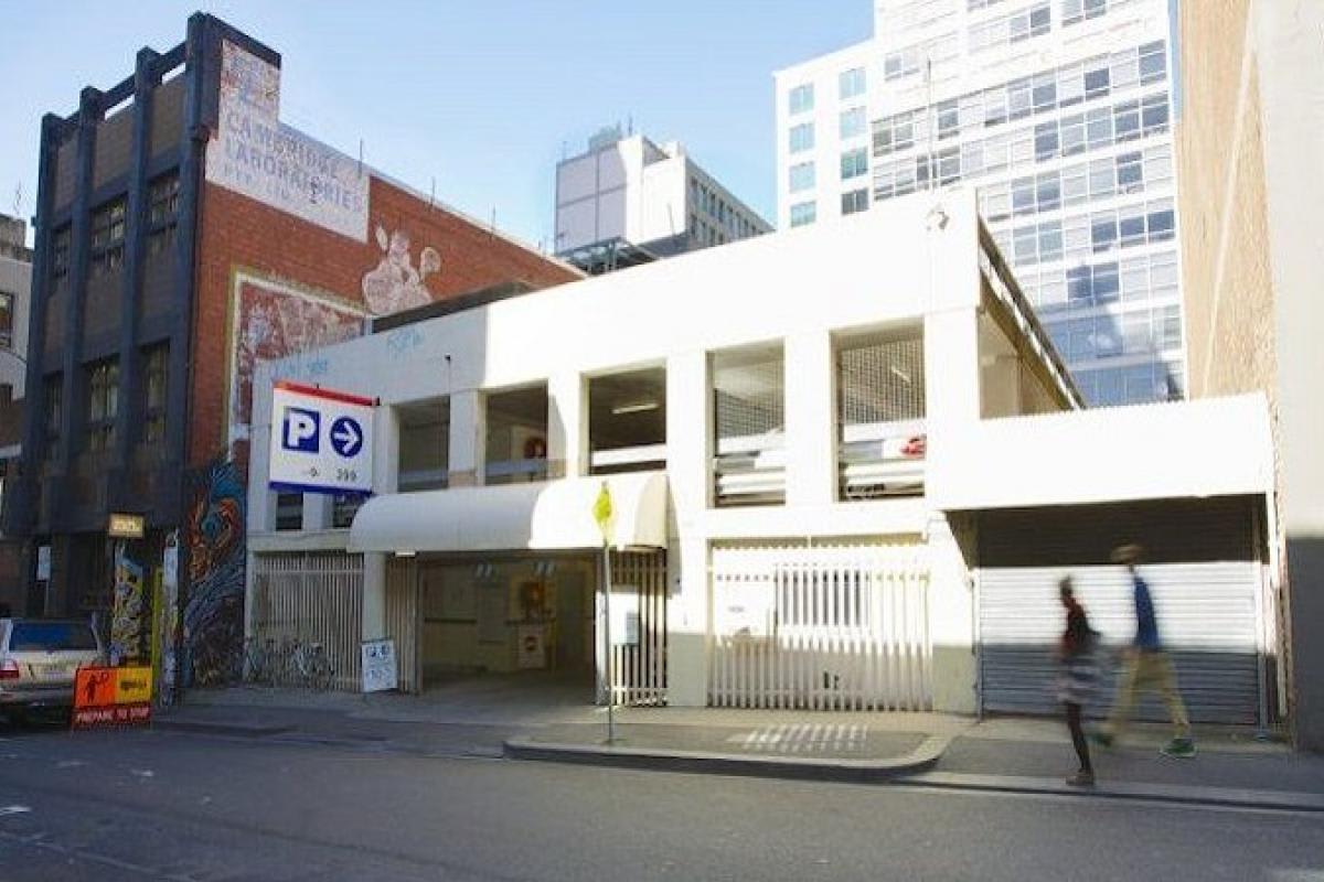 399 Little Lonsdale Street hits the heights 399 Little Lonsdale Street hits the heights