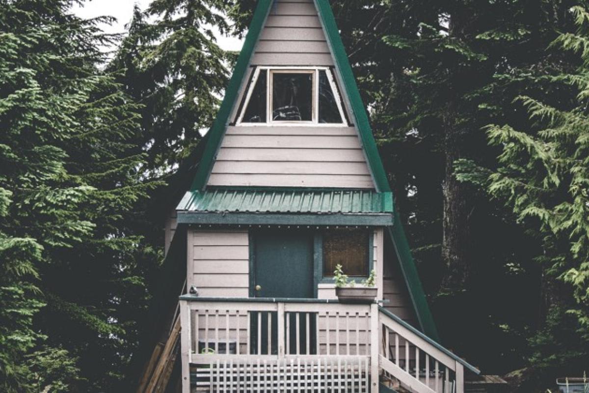 Why Micro Houses? Why Not? Why Micro Houses? Why Not?