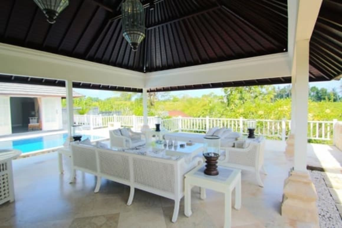Bali… Bucolic Bliss or Beach Bellini? He Said/She Said