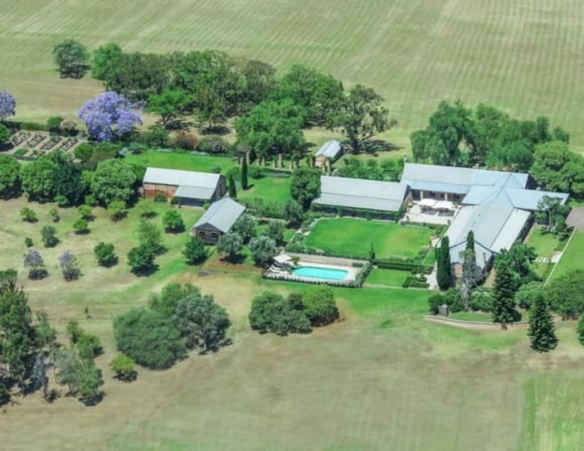 Miranda Kerr rumoured buyer of Loggerheads, Hunter Valley