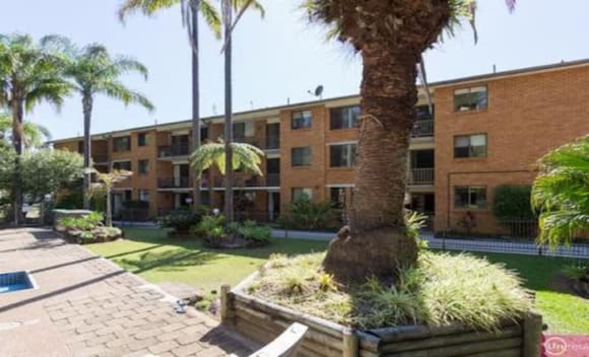 Coffs Harbour residential units peaking on HTW property clock