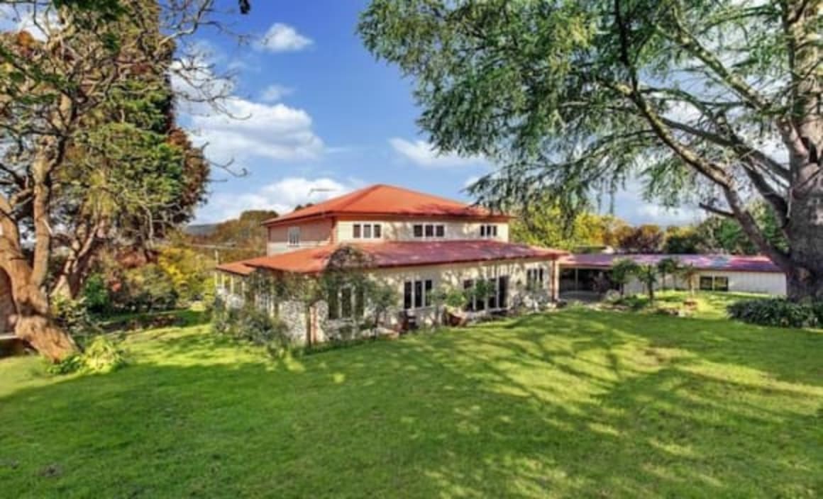 Ringwood, Caulfield and Toorak price growth lead Melbourne's median house to $750,000 plus: REIV
