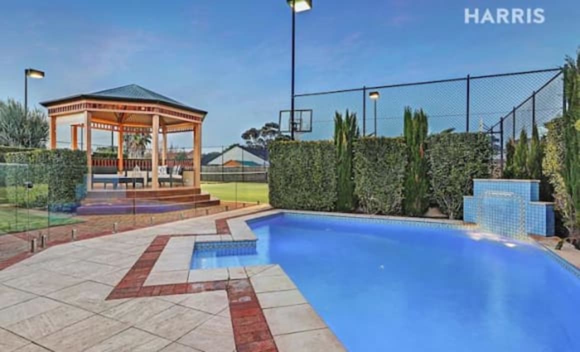 1925 Somerton Park home sells for $1.67 million - Adelaide's most expensive weekend sale