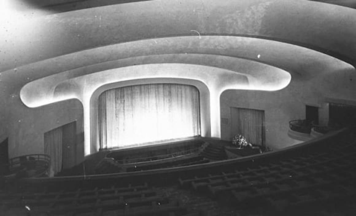 George Miller lists Art Deco Metro theatre in Potts Point