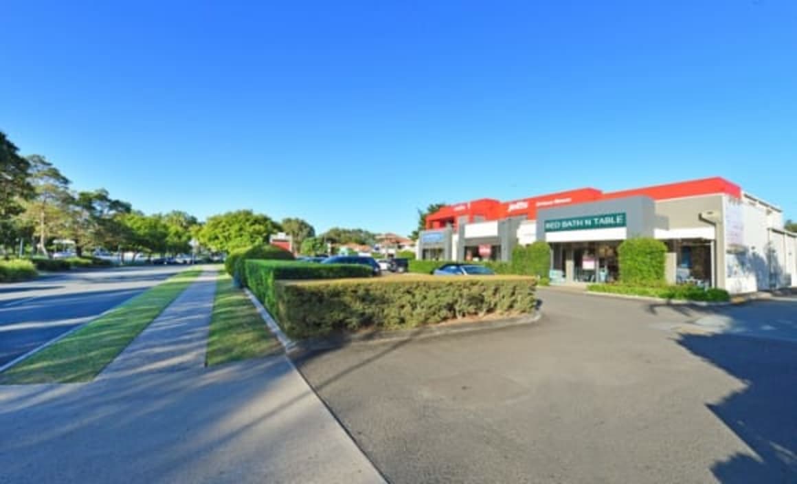 Dual retail lots break $3 million at Sunshine Coast auction