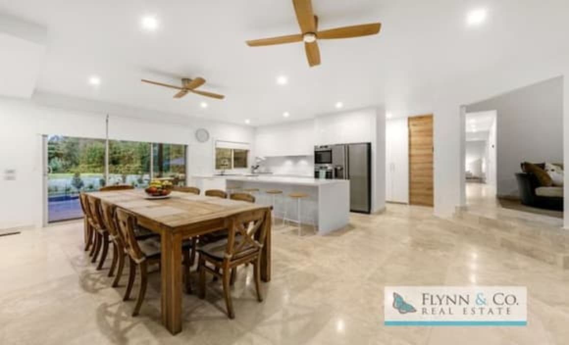 Rosebud trophy home listed at $1.85 million