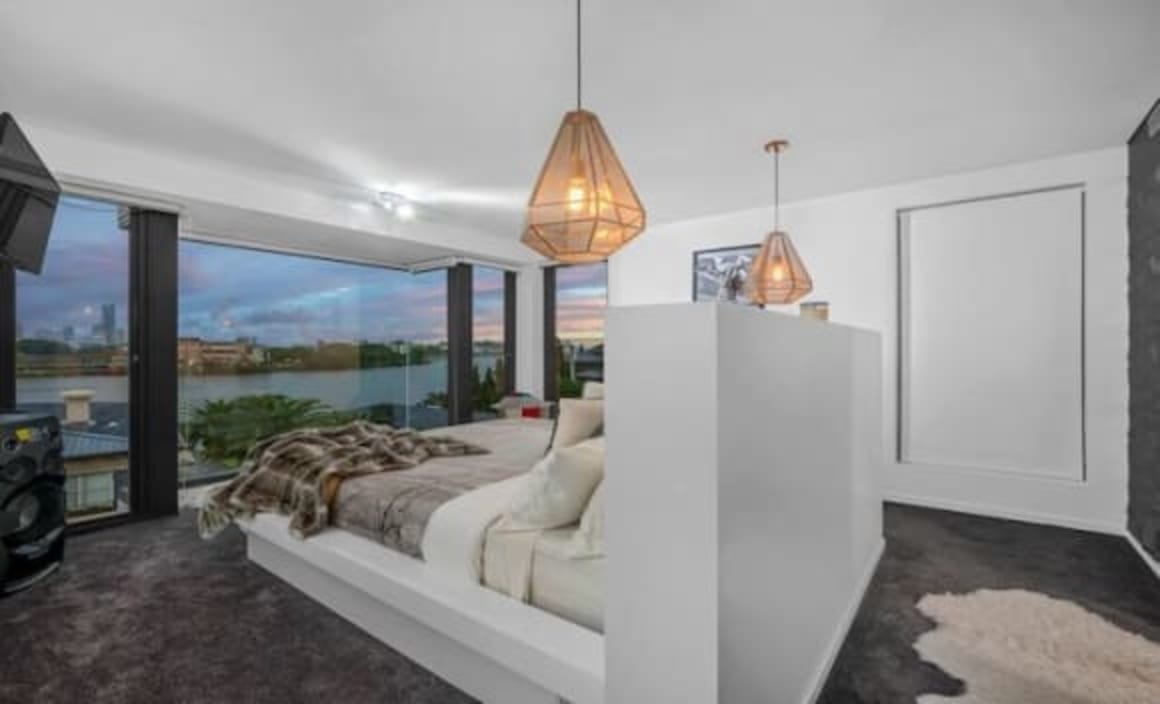 The residential 'Versace of Brisbane' on the market