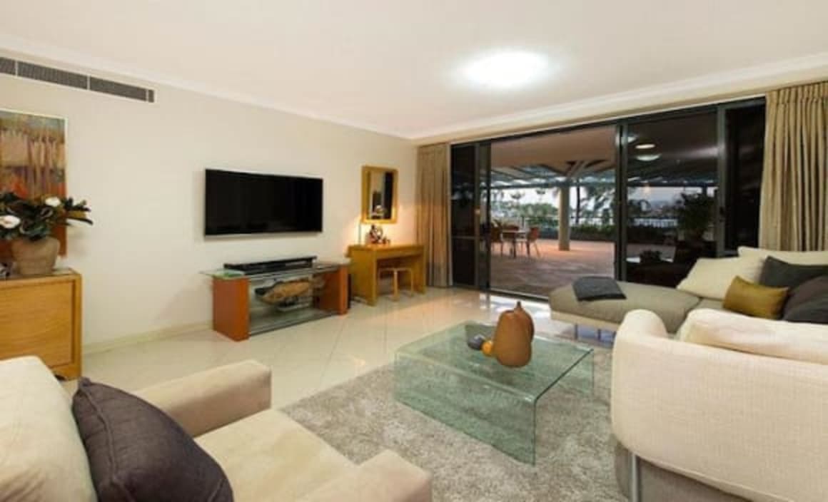 Peter Beattie sells Newstead riverfront apartment for $1.7 million