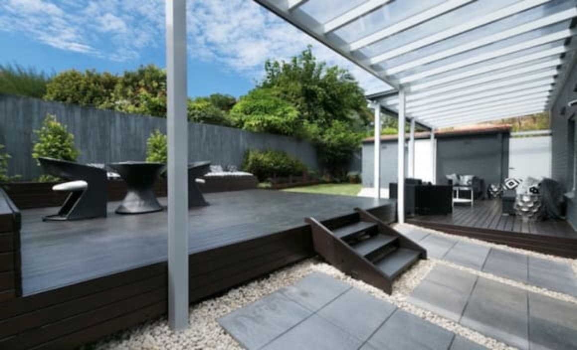 International fashion model Julia Nobis buys at Bondi Junction