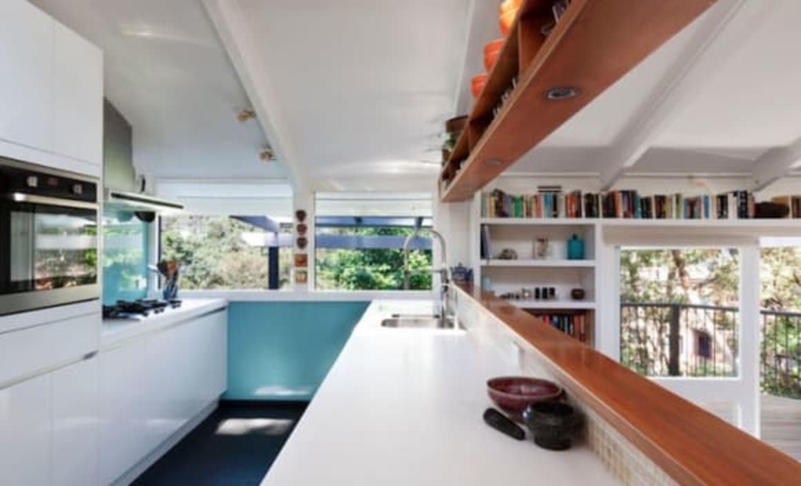 The Bulwark, Castlecrag's Bill Lucas Mid-century modern home listed