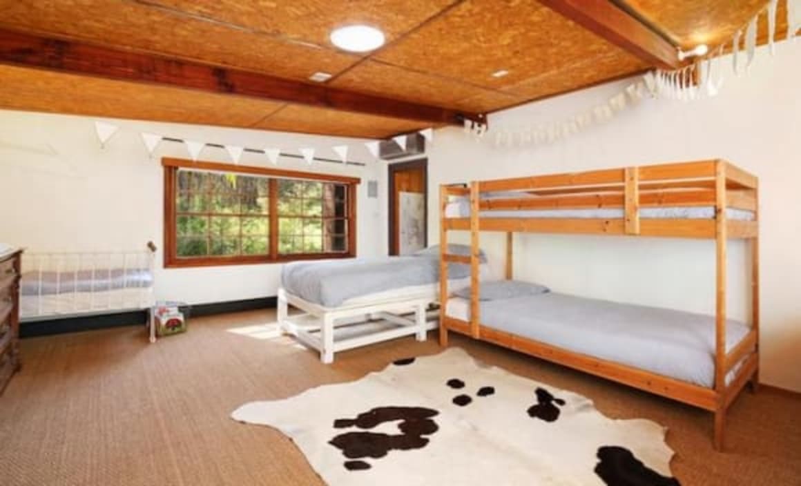 Stylish tree change Wyong Creek retreat style property sold for $815,000