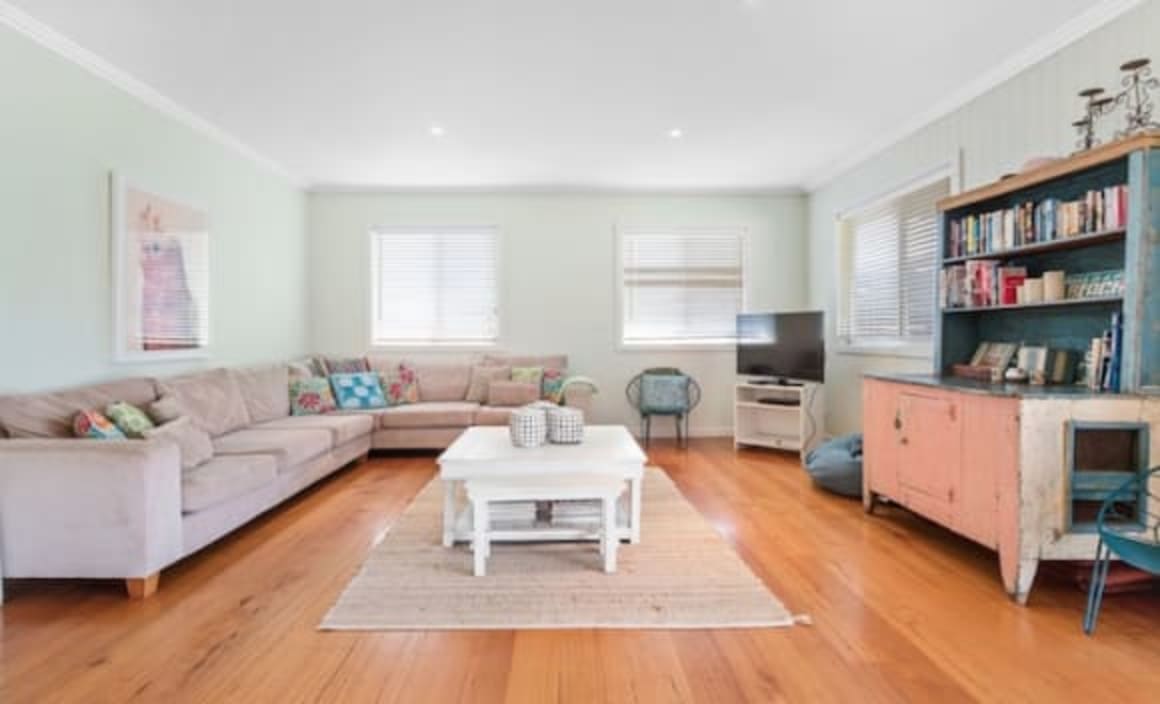 Today's Georgie Gardner lists South Coast holiday home