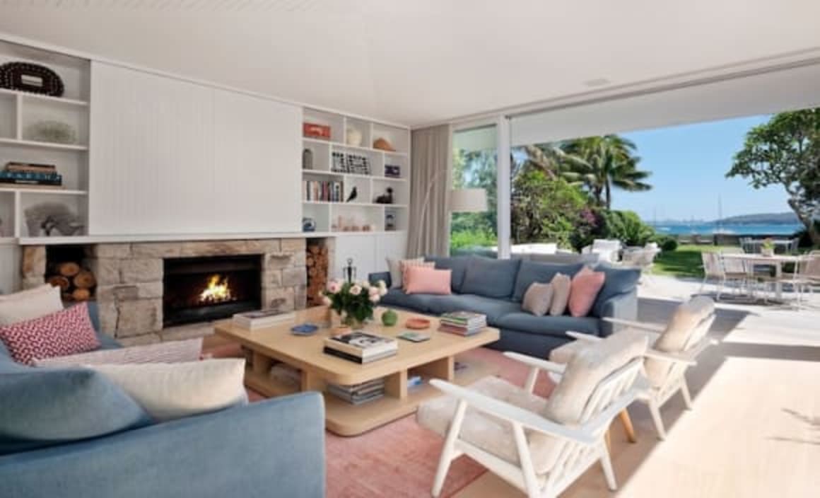 Oroton boss Ross Lane lists Manly's only privately owned absolute beachfront