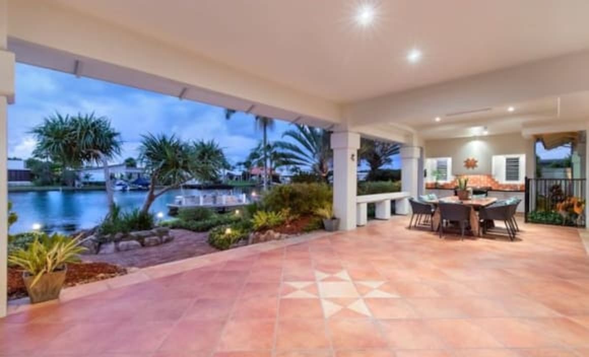 El Delphin, Noosa Waters trophy estate with water frontage listed