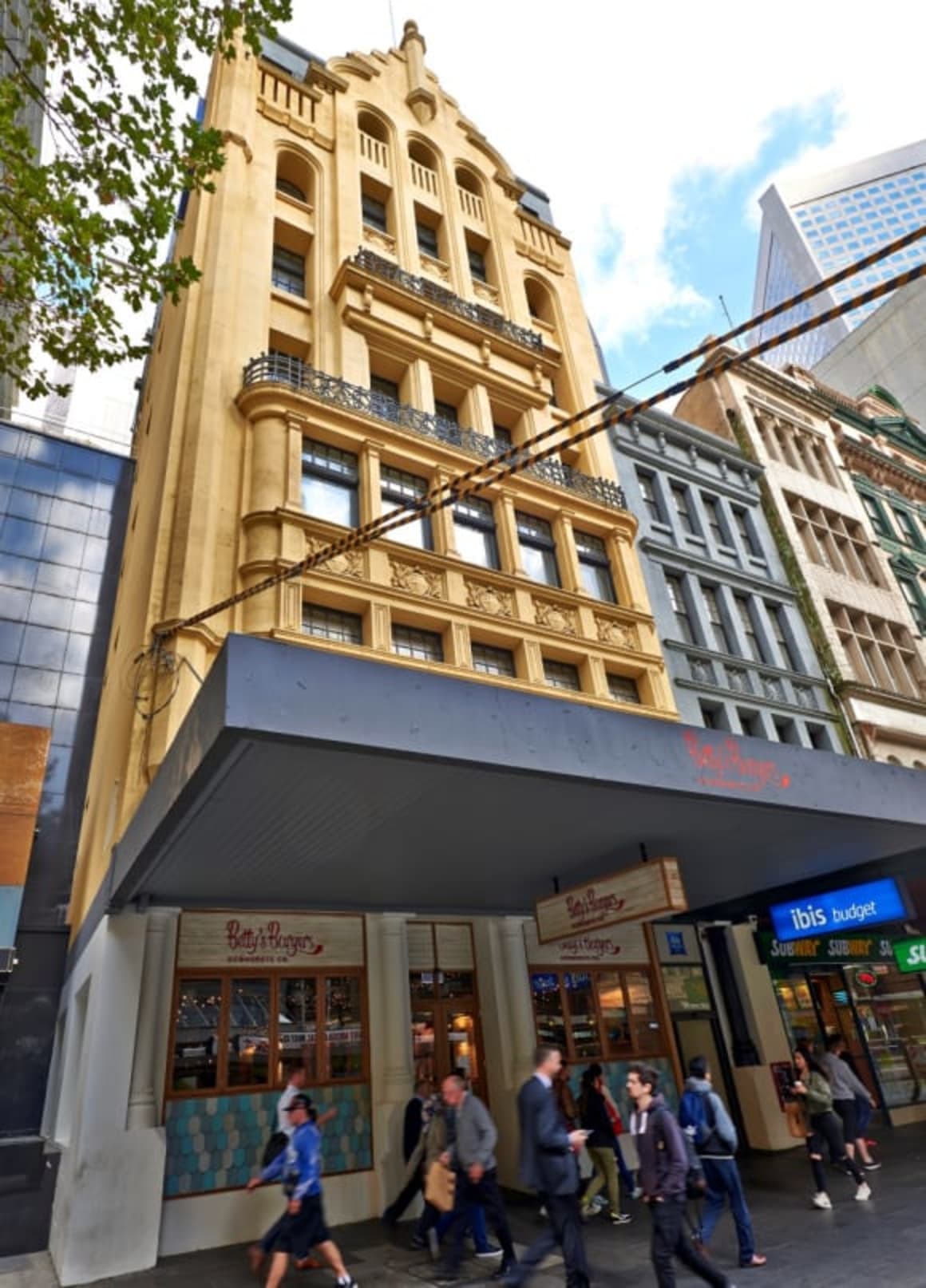 Ibis Budget Hotel in the Melbourne CBD for sale