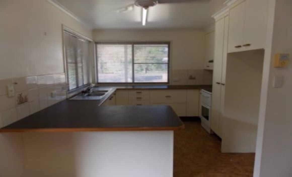 Bargain property in Chinchilla? 1980s home set to sell for half of 2012 sale price