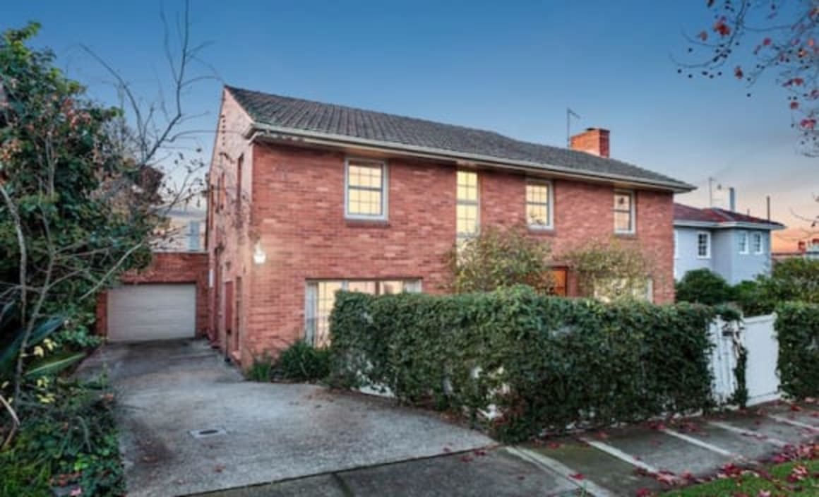 Ralph Carr fails in Hawthorn amid strengthening weekend auction success rates