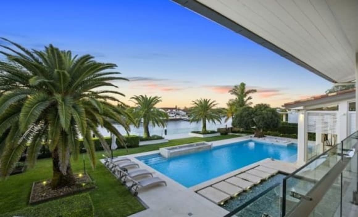 Luxury Broadbeach Waters mansion for sale 