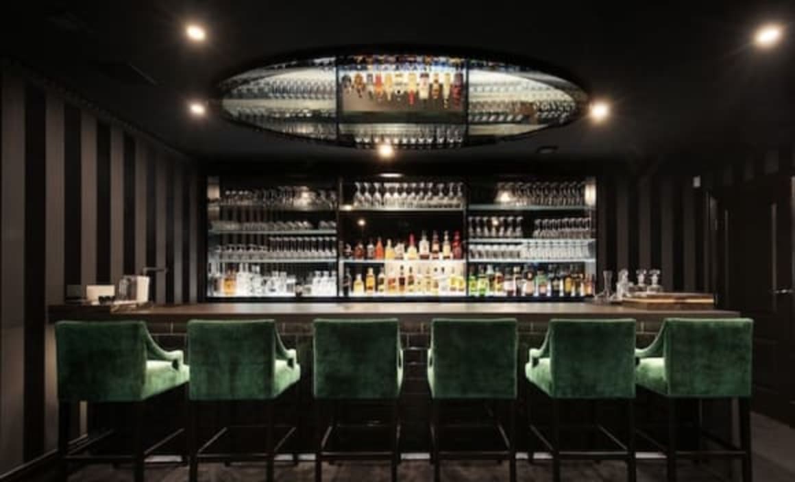 Shane Warne seeks to flip his Brighton home