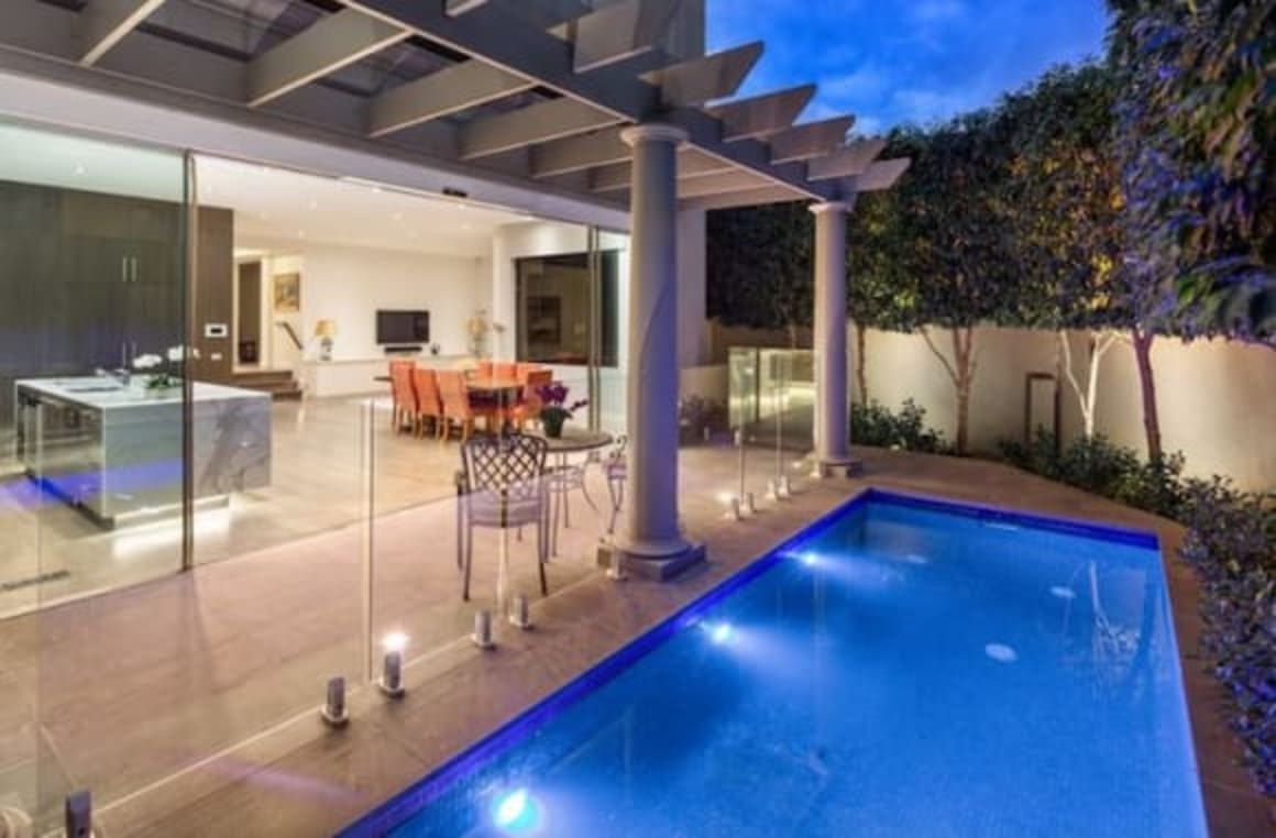 Luxury trophy home in Toorak listed for $6 million