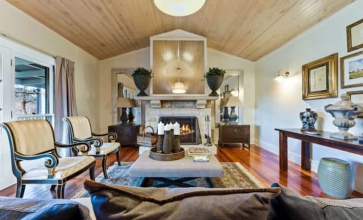 Celebrity hair stylist Joh Bailey gets quick Southern Highlands sale