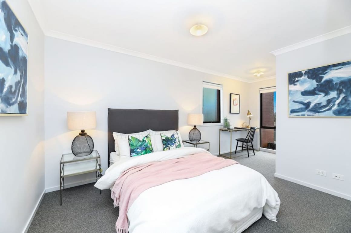 Urban's tour of The Walter display suite