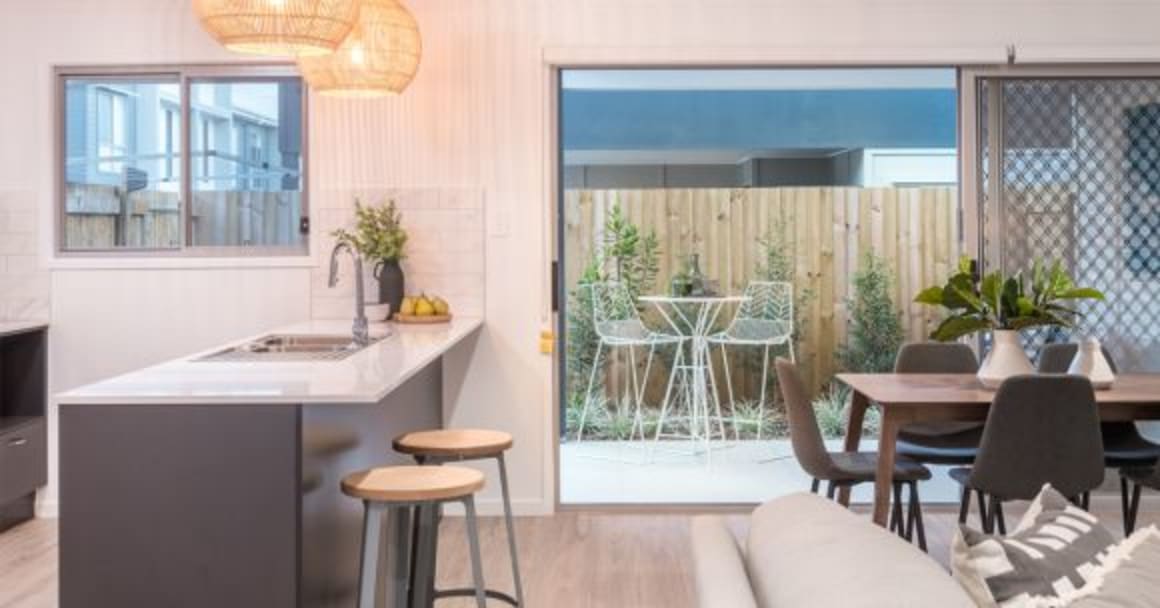 Urban’s tour of a completed Infinity Heathwood townhome