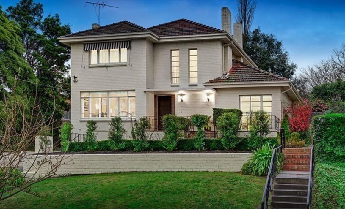 Kangaroos boss Geoff Walsh lists Ivanhoe East house