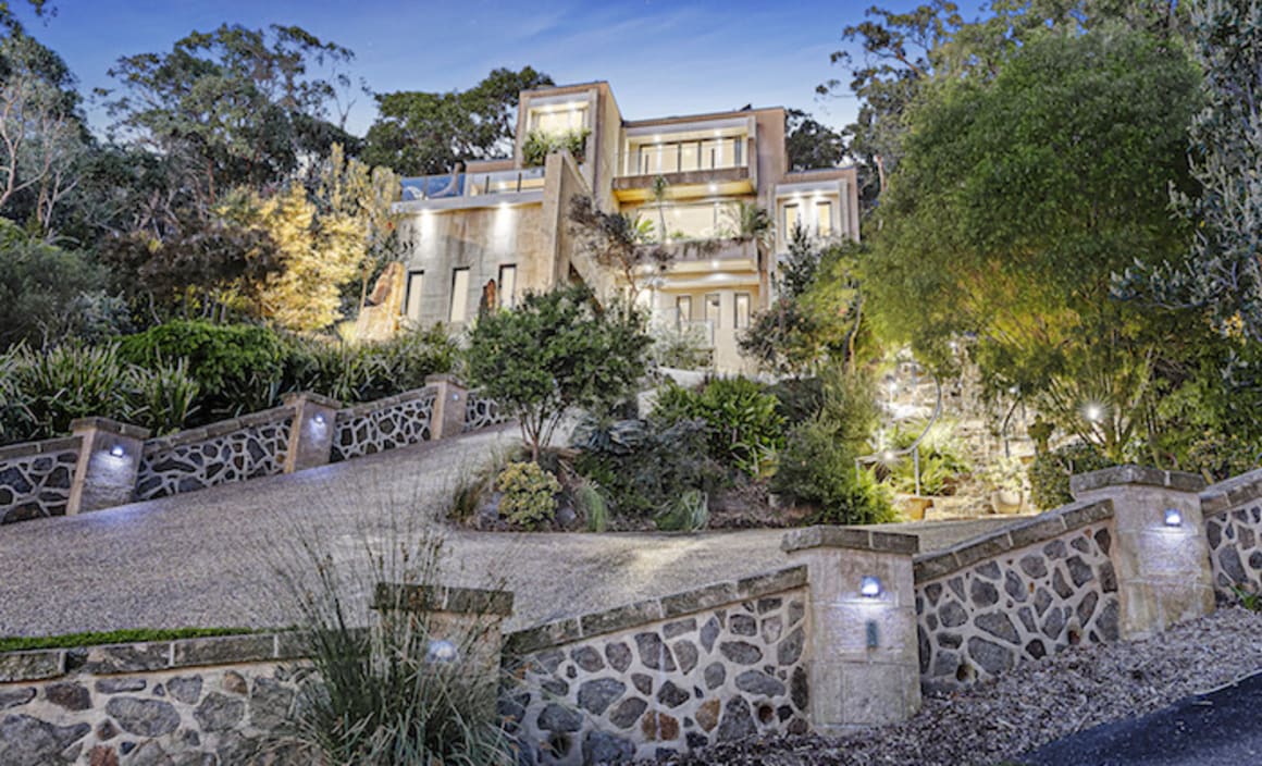Upper Ferntree Gully ecohouse with green heart
