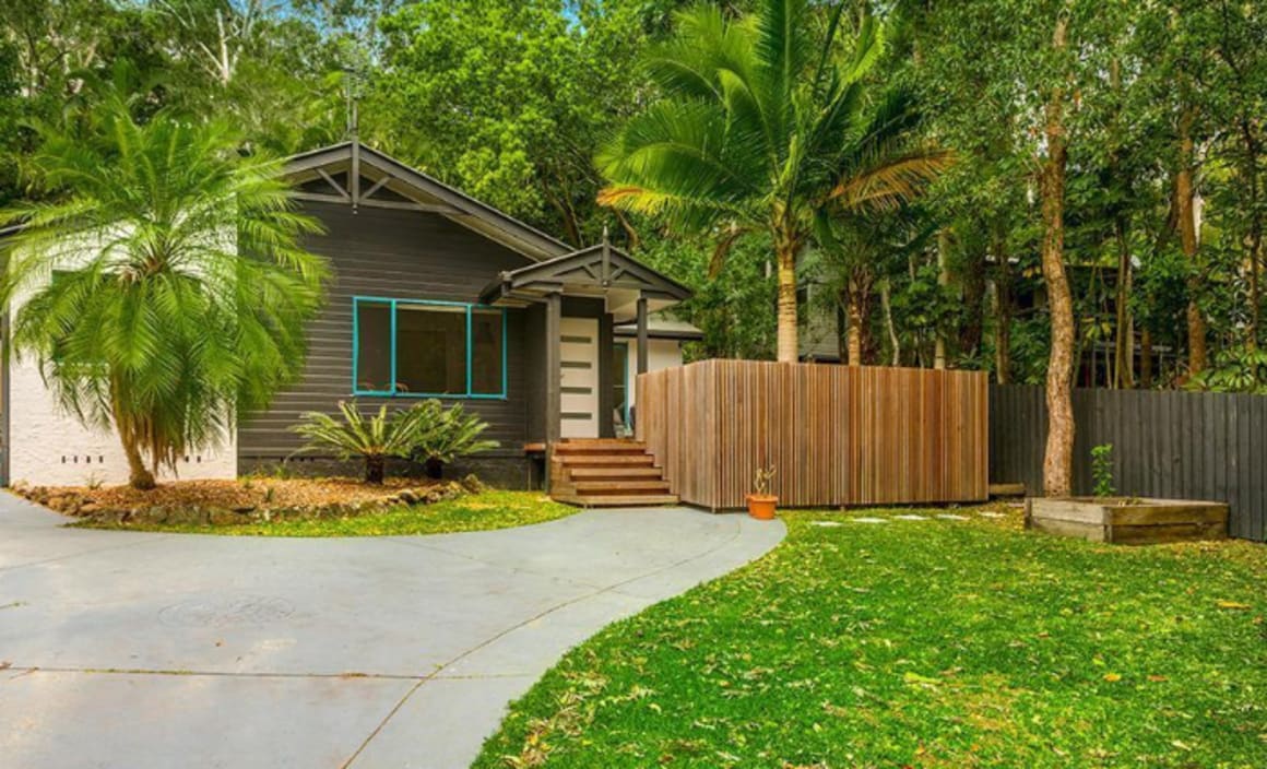 Adman David Nobay buys in Byron Bay