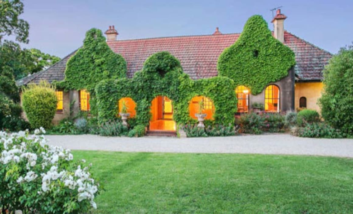 Kirribilli, Adelaide Dutch colonial offering