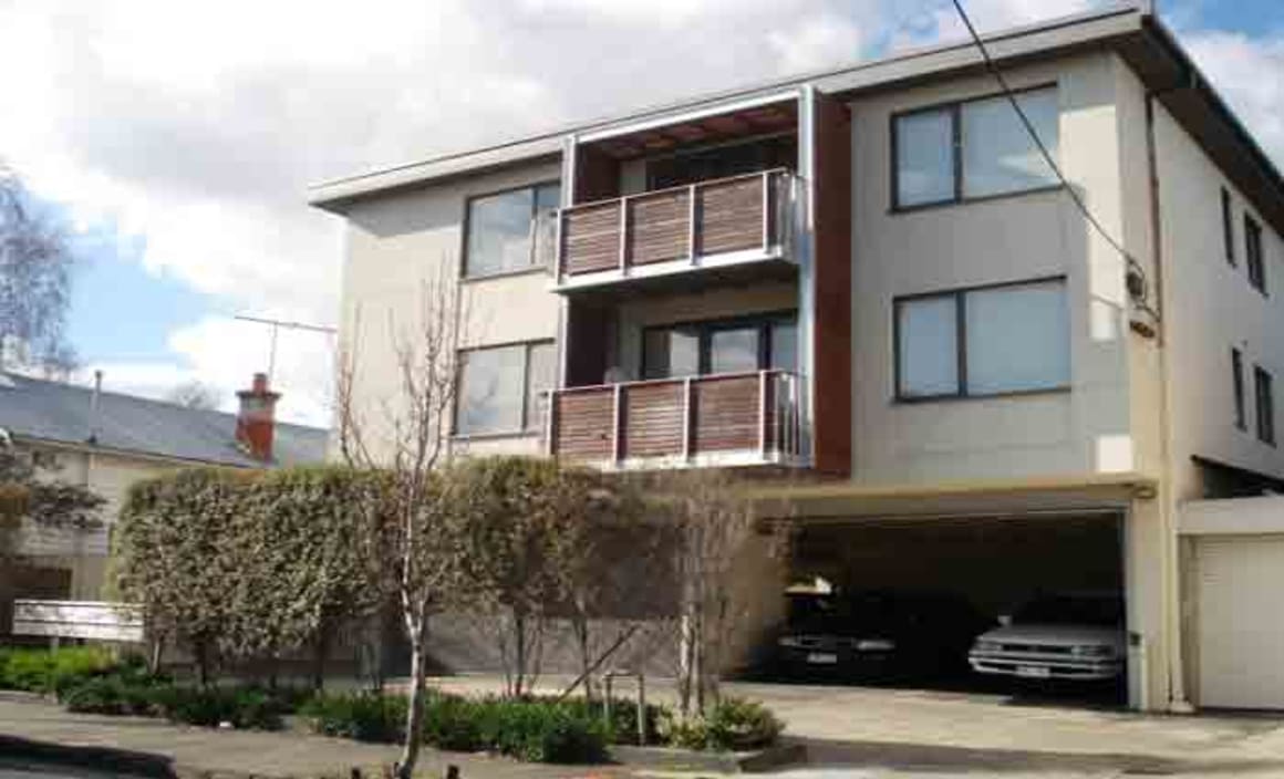 Elwood apartments top and tail REIV results