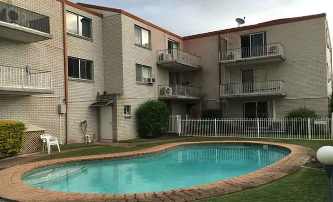 Pauline Hanson sells Gold Coast investment apartment