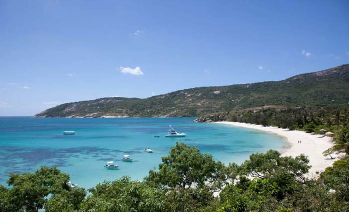 Lizard Island, Heron Island resorts up for sale