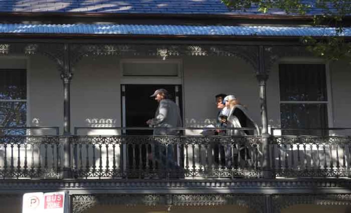 Mike Cannon-Brookes inspects Clyde Cottage, Woollahra