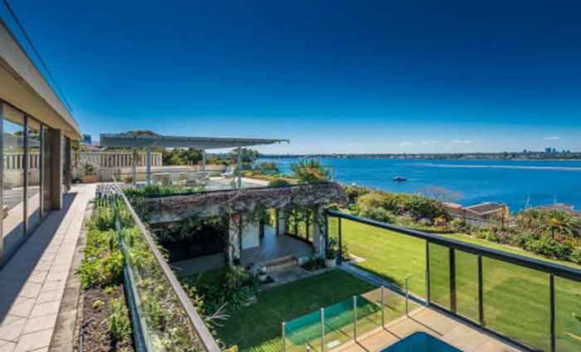 Mosman Park riverfront trophy home offering