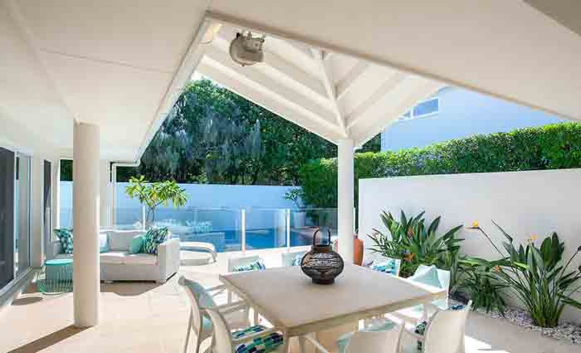 Single level Noosa trophy home listed