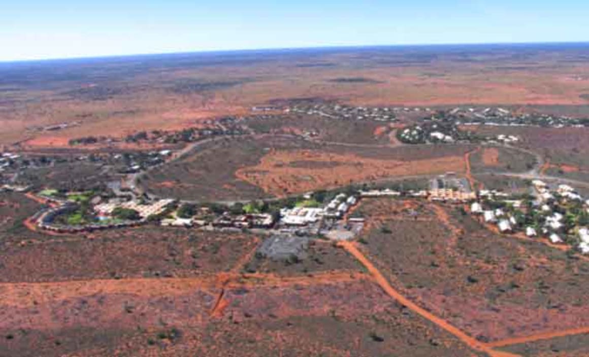 Is 30 percent of Northern Territory farmland and 22 percent of Tasmanian farmland foreign-owned?