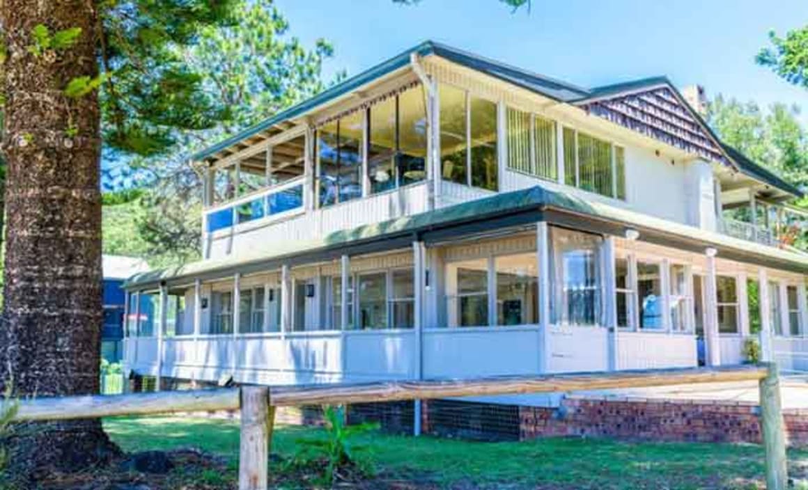 Beachfront at Pearl Beach hits the market