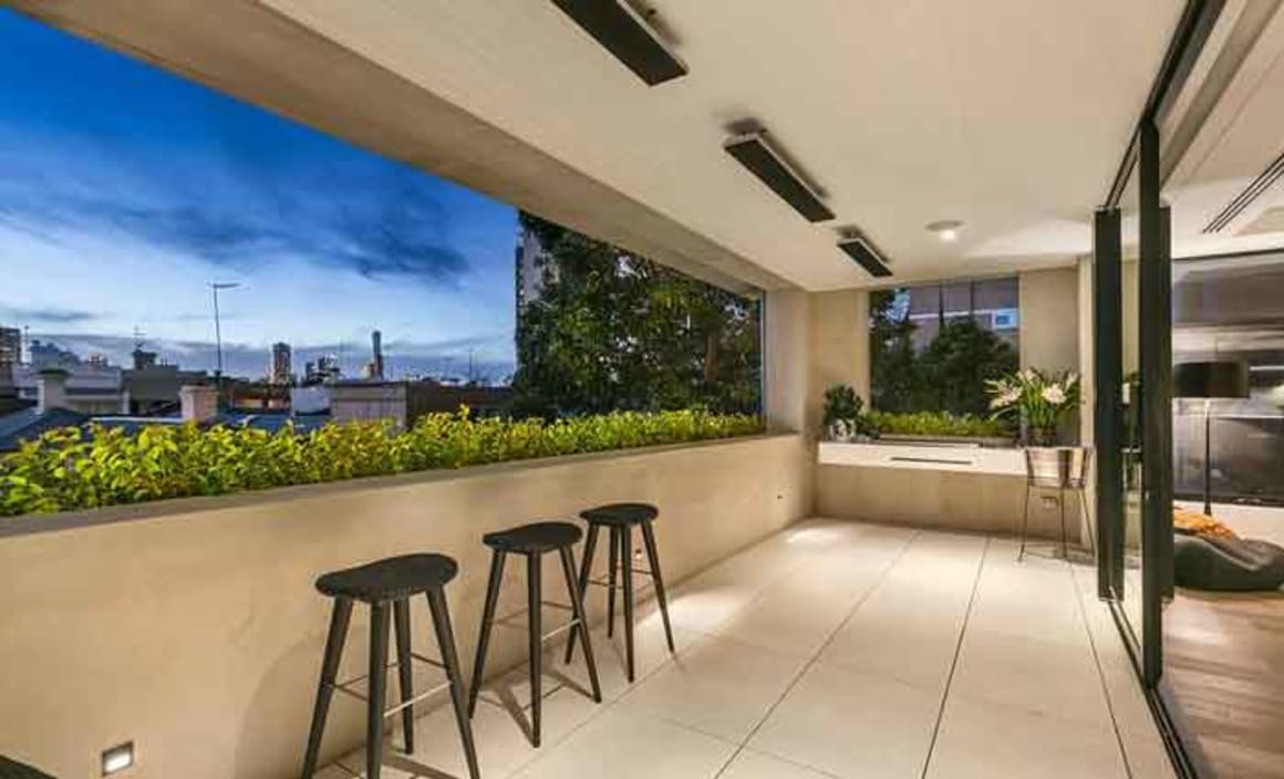 Simon Beasley lists South Yarra apartment