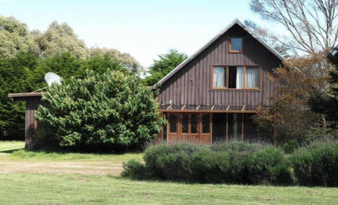 Two houses and restaurant listed in St Marys, Tasm...