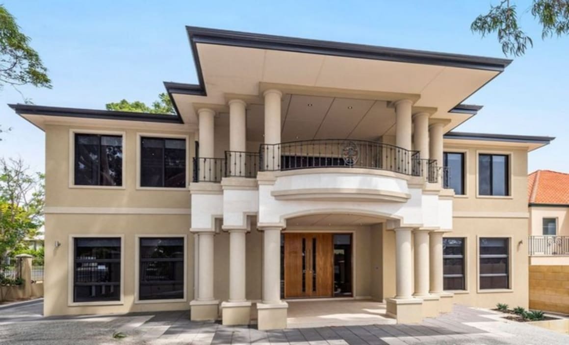 Applecross, WA mortgagee mansion sold for $2.5 million under original asking price