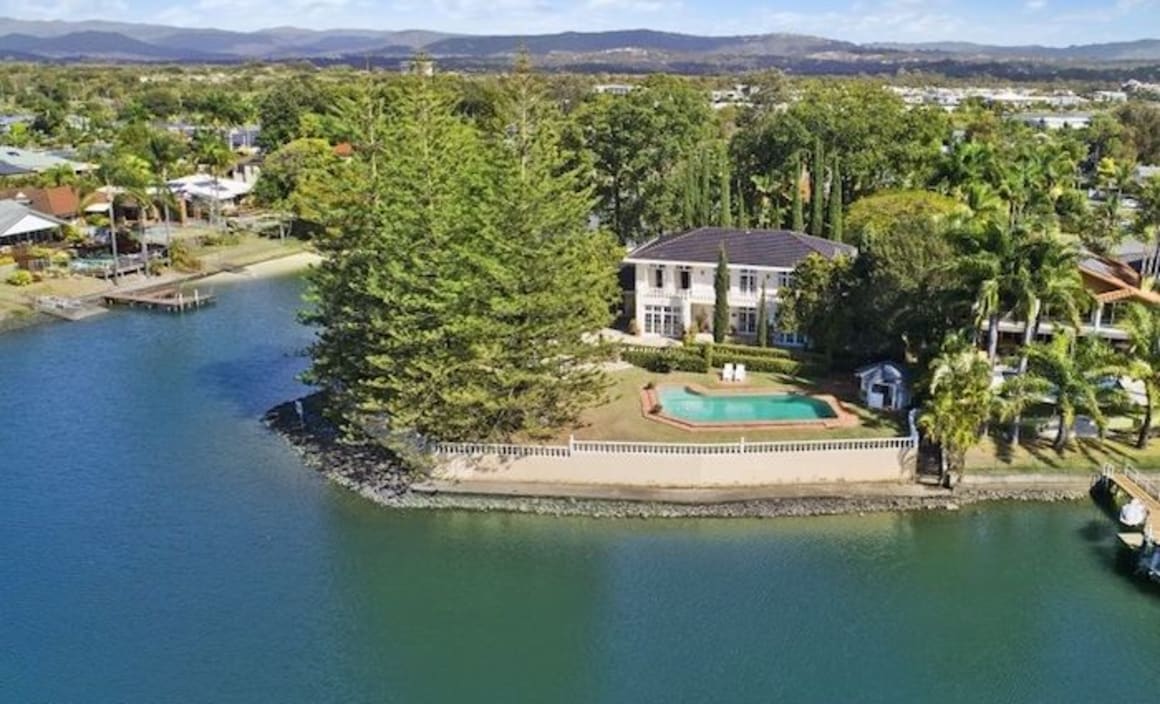 Late show girl Simone Troy's Gold Coast home Rondalay sold to Tasmanian buyers