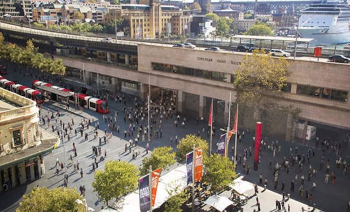 First daytime light rail test to Circular Quay