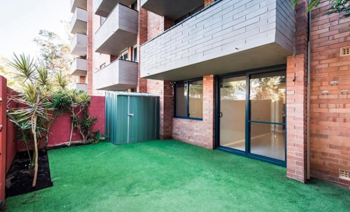 Mosman Park apartment sold off by mortgagee 